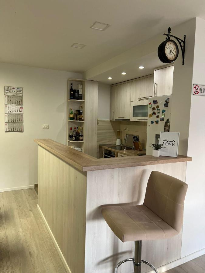 מוסטר Apartman Mak מראה חיצוני תמונה